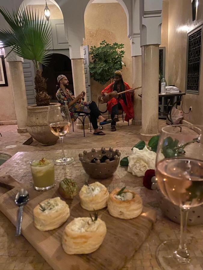 Des Fragrances Dar El Bacha Ferienhaus