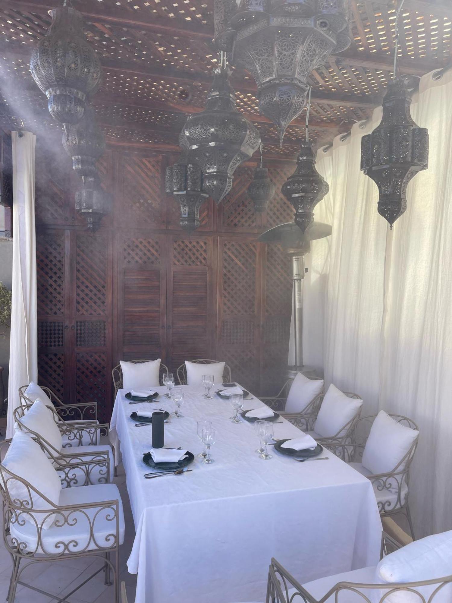 Ferienhaus Des Fragrances Dar El Bacha